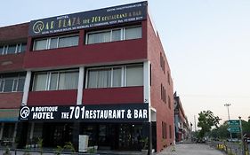 Ar Plaza